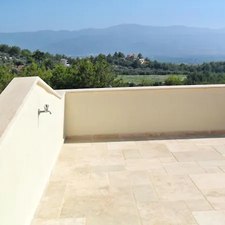 House With 4 Bedrooms In Kusadasi With Private Pool And Enclosed Garden 2 Km From The Beach Case de vacanță *