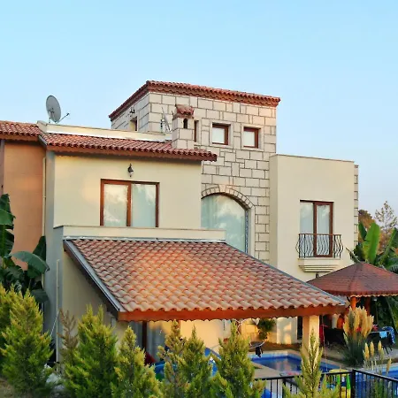 Holiday home House With 4 Bedrooms In Kusadasi With Private Pool And Enclosed Garden 2 Km From The Beach Sogucak